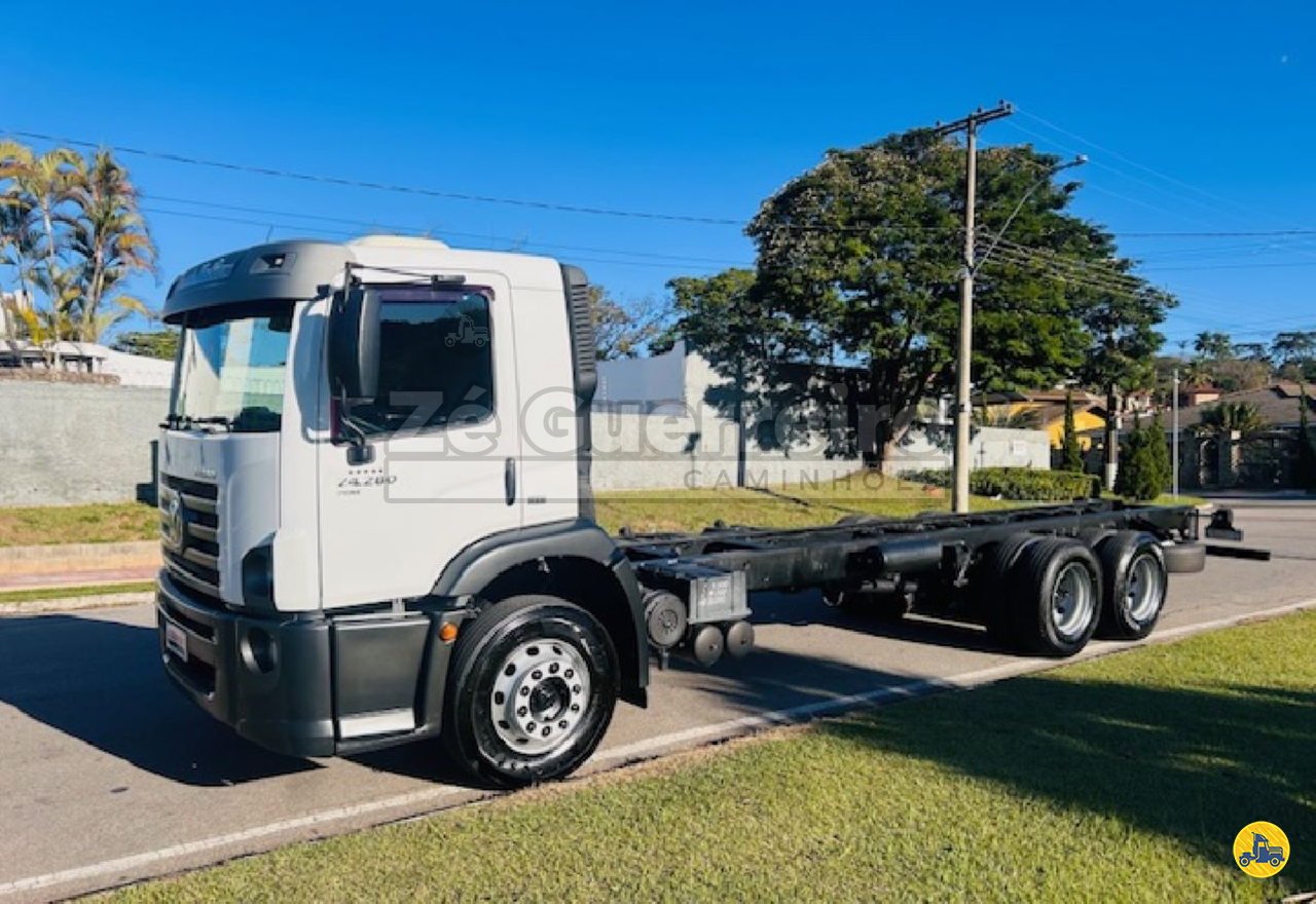 CAMINHAO VOLKSWAGEN VW 24280 Chassis Truck 6x2 Zé Guerreiro Caminhões ITATIBA SÃO PAULO SP