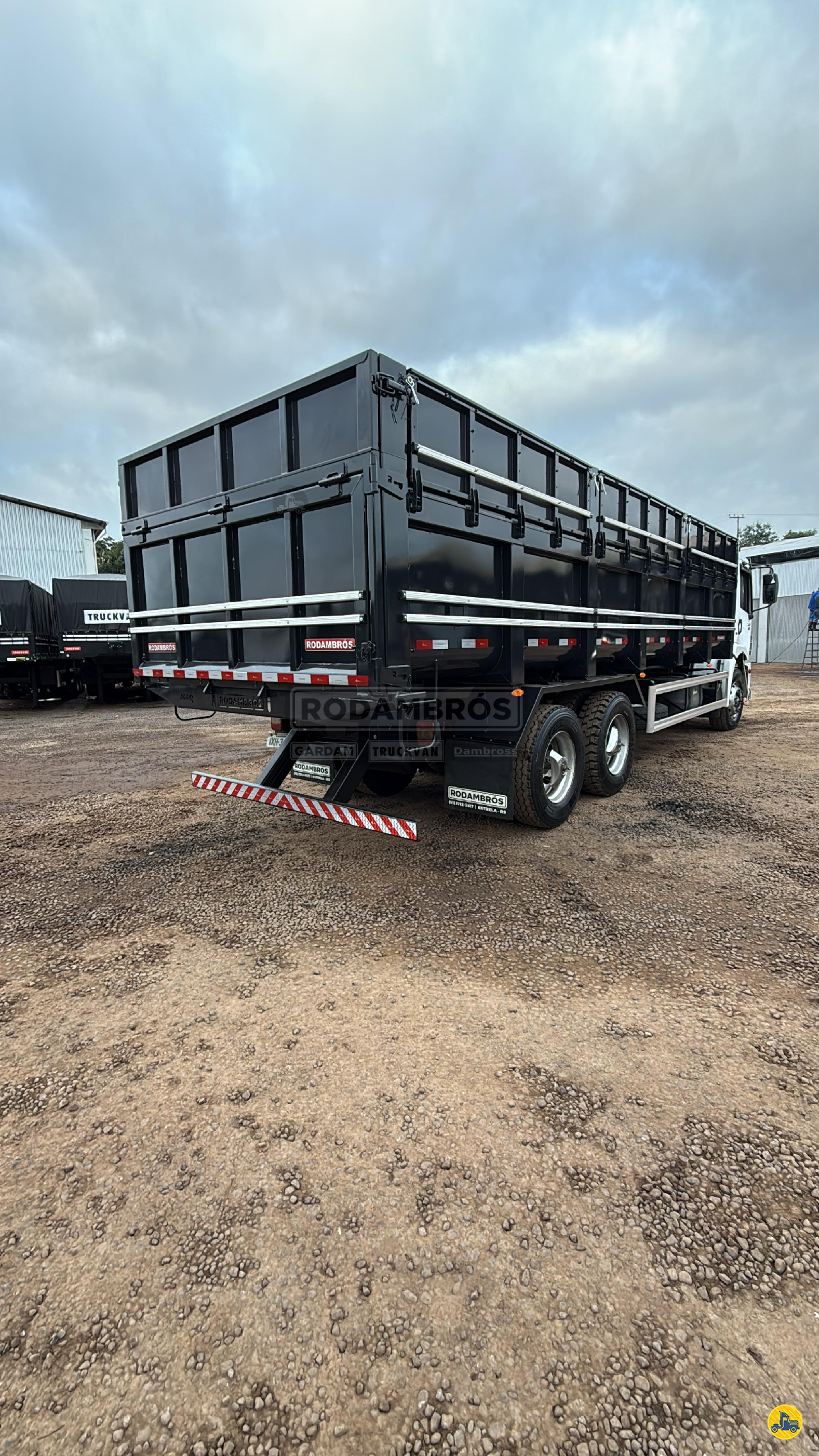 CARRETA SEMI-REBOQUE BASCULANTE Rodambrós - Truckvan ESTRELA RIO GRANDE DO SUL RS