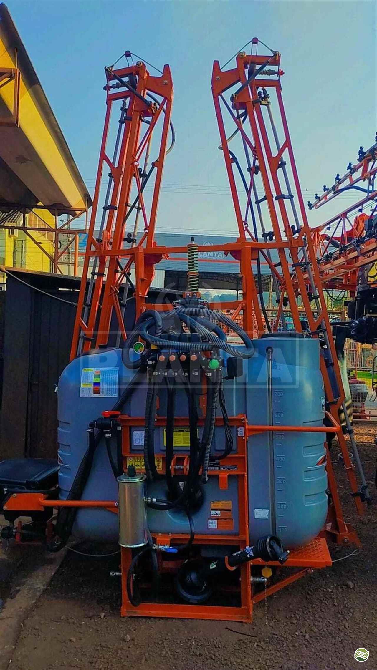 PULVERIZADOR KUHN GARDIEN H 800 Acoplado Hidráulico Planta Máquinas - Kuhn CASCAVEL PARANÁ PR