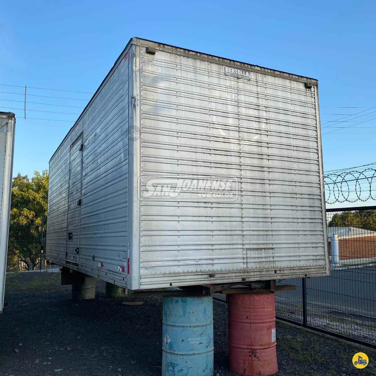 CARROCERIA SOBRE CHASSI  TOCO BAU FURGAO Sanjoanense Veículos LIMEIRA SÃO PAULO SP