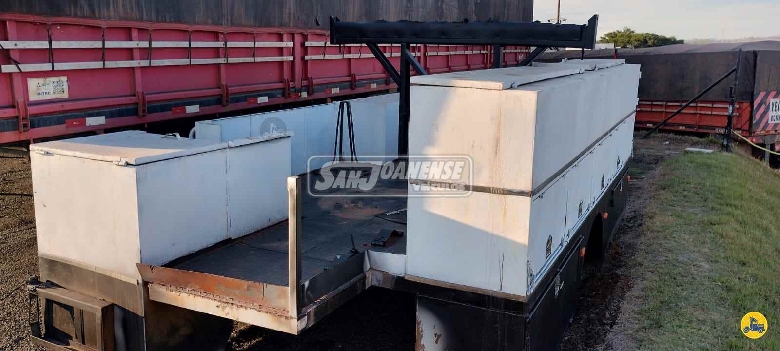 CARROCERIA SOBRE CHASSI  TOCO COMPARTIMENTADA Sanjoanense Veículos LIMEIRA SÃO PAULO SP