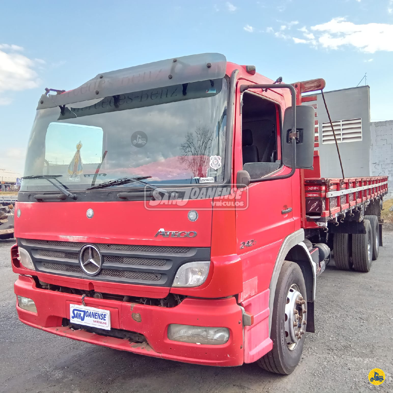 CAMINHAO MERCEDES-BENZ MB 2425 Carga Seca Truck 6x2 Sanjoanense Veículos LIMEIRA SÃO PAULO SP