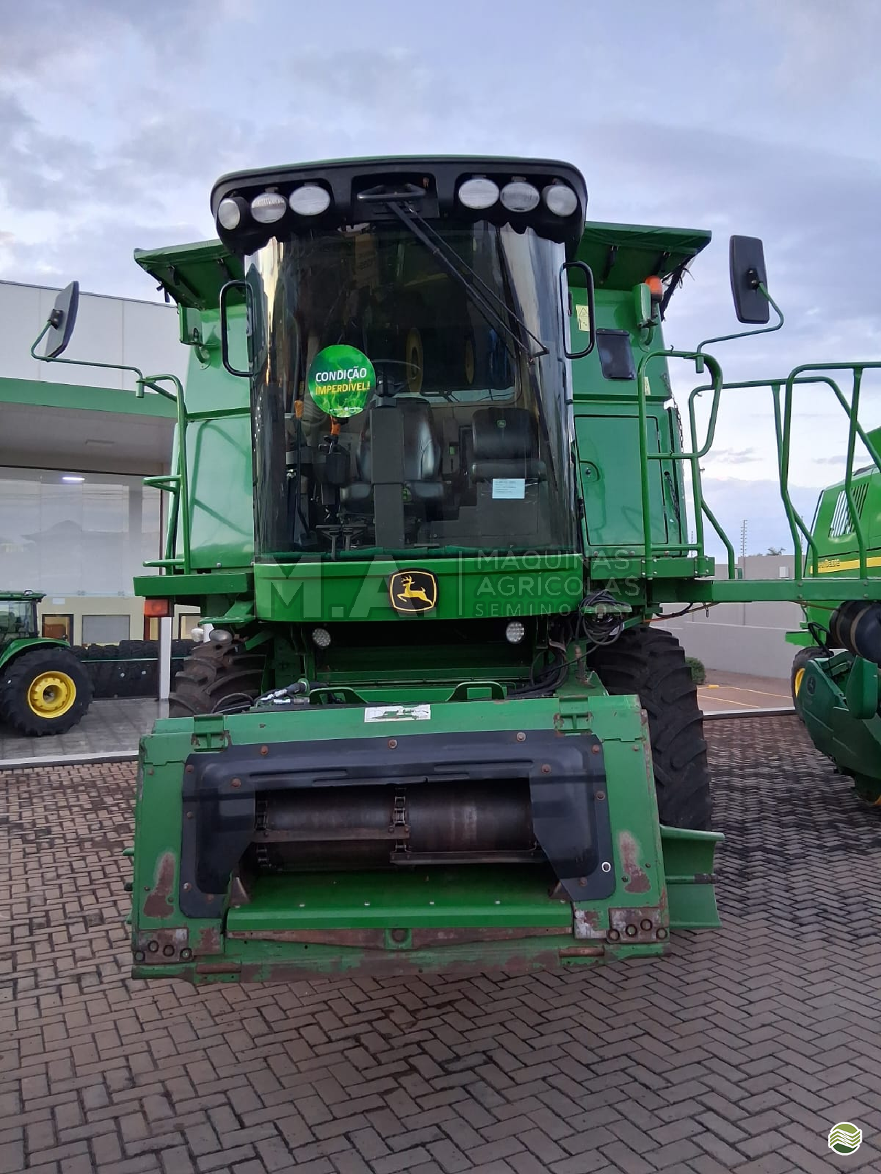 COLHEITADEIRA JOHN DEERE JOHN DEERE 9470 STS M.A. Máquinas Agrícolas - Medianeira MEDIANEIRA PARANÁ PR