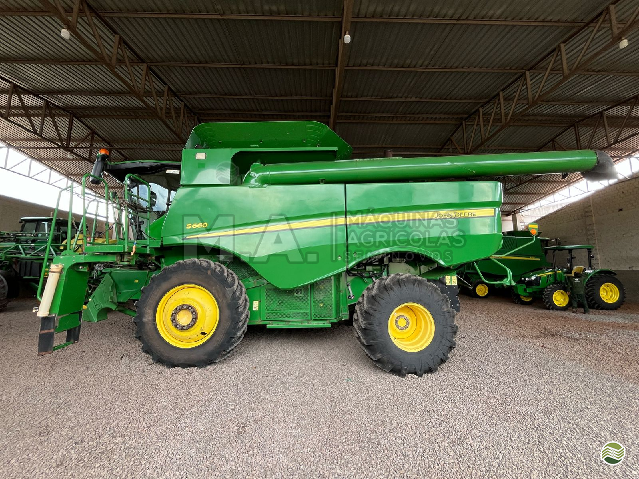 COLHEITADEIRA JOHN DEERE JOHN DEERE S660 M.A. Máquinas Agrícolas - Palotina PALOTINA PARANÁ PR