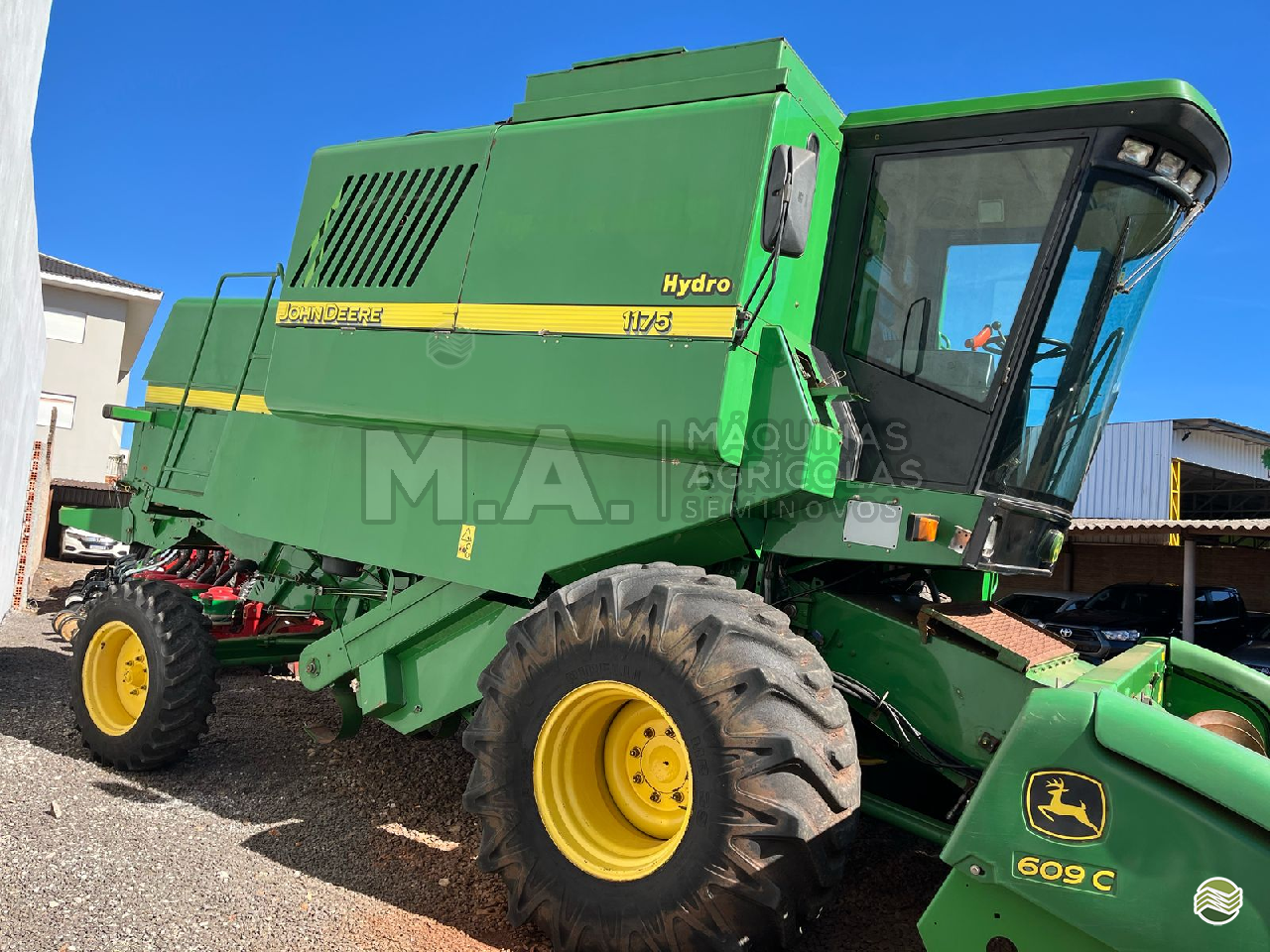 COLHEITADEIRA JOHN DEERE JOHN DEERE 1175 M.A. Máquinas Agrícolas - Palotina PALOTINA PARANÁ PR