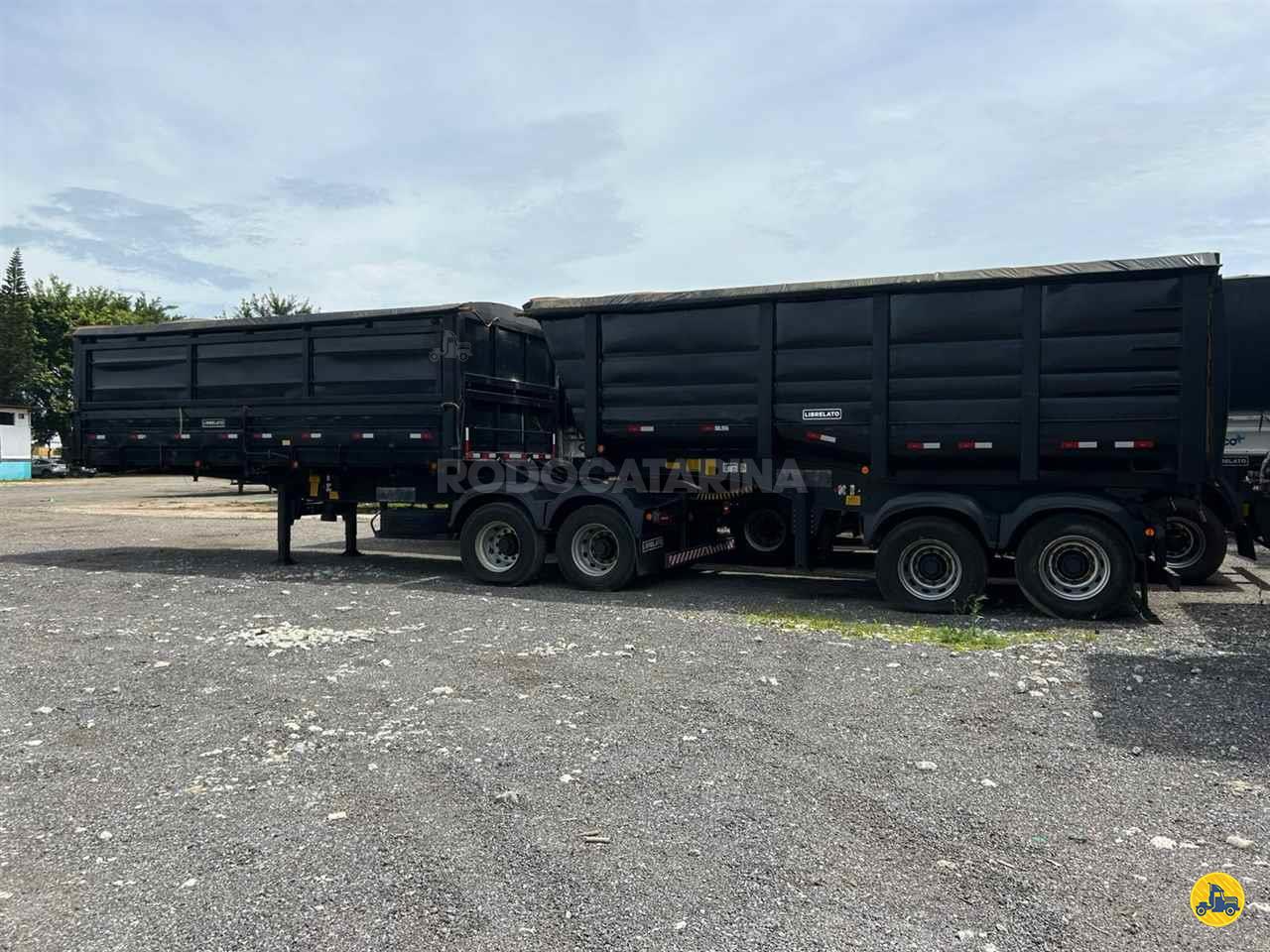 CARRETA BITREM BASCULANTE Rodocatarina ITAJAI SANTA CATARINA SC