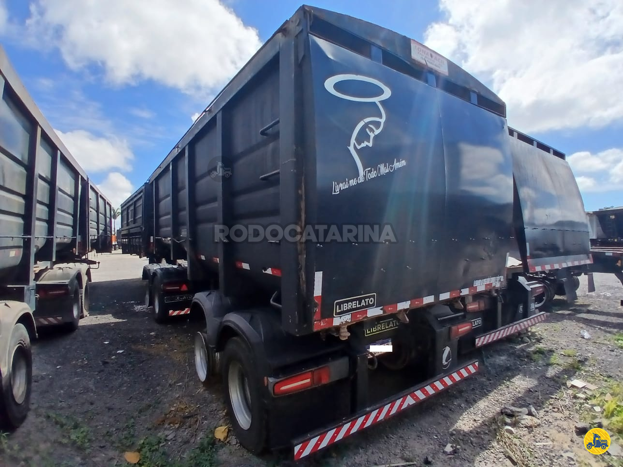 CARRETA BITREM BASCULANTE Rodocatarina - Librelato  ITAJAI SANTA CATARINA SC