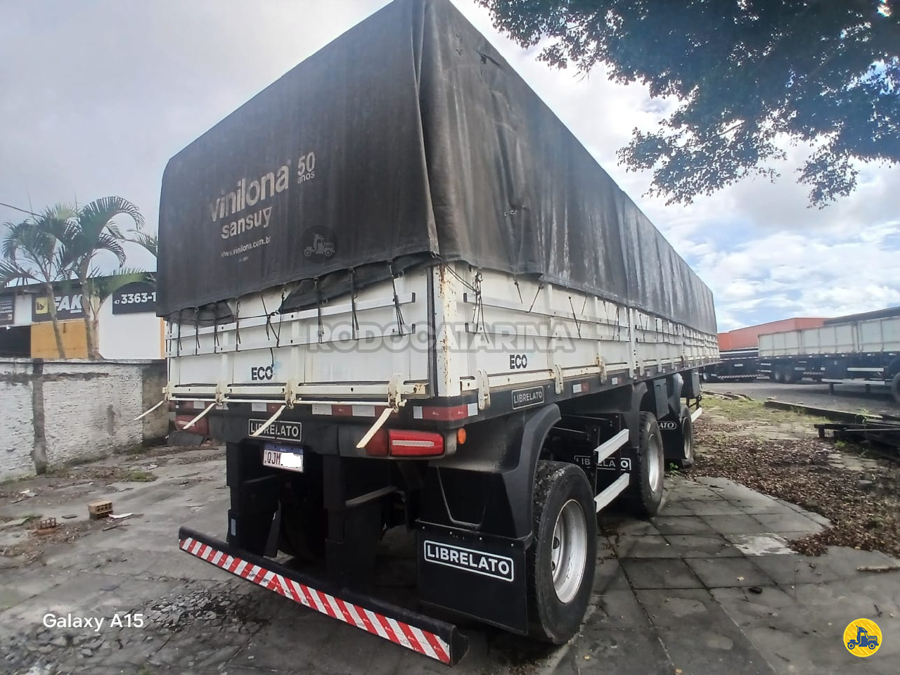 CARRETA SEMI-REBOQUE GRANELEIRO Rodocatarina - Librelato  ITAJAI SANTA CATARINA SC