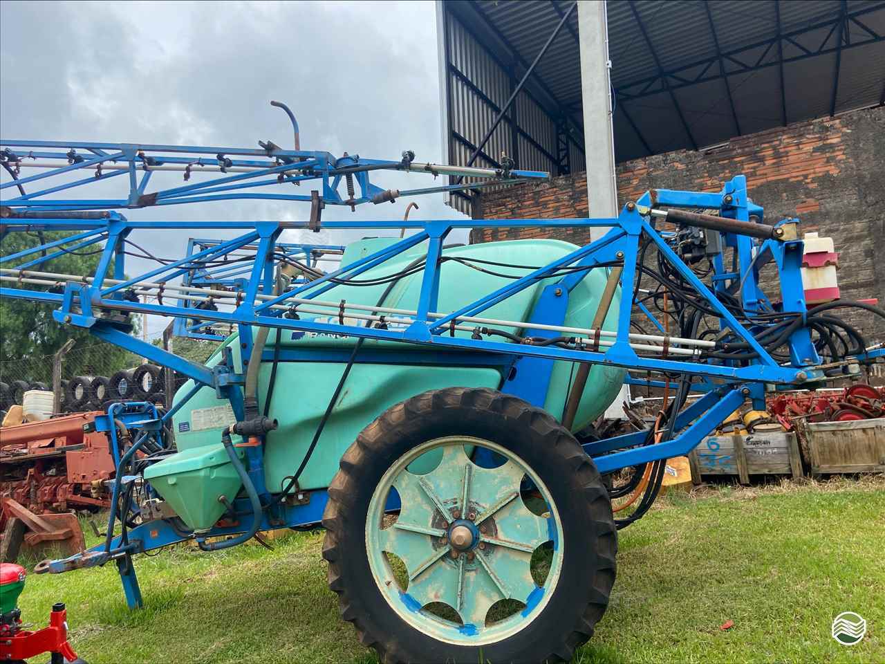 PULVERIZADOR MONTANA RANGER Acoplado Hidráulico Tratordiesel - Landini XANXERE SANTA CATARINA SC