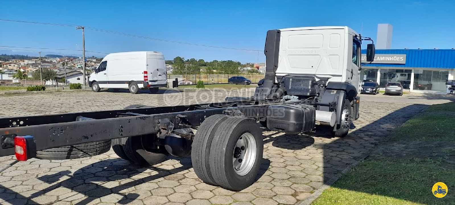 CAMINHAO VOLKSWAGEN VW 13190 Carga Seca Toco 4x2 Forauto Caminhões Seminovos - Foton  OSORIO RIO GRANDE DO SUL RS