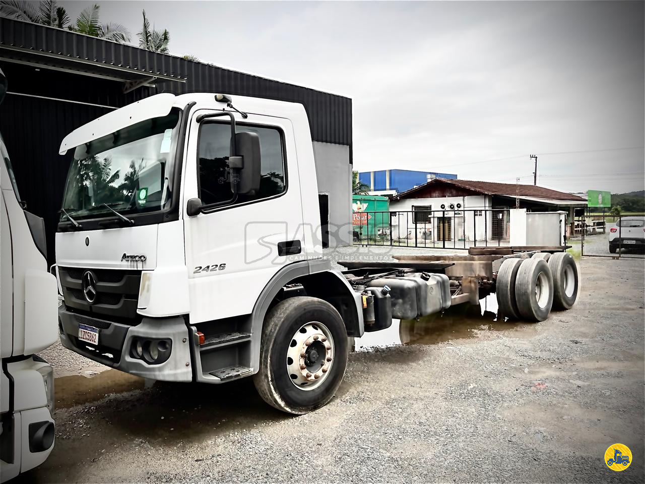 CAMINHAO MERCEDES-BENZ MB 2426 Chassis Truck 6x2 Assis Caminhões e Carretas JOINVILLE SANTA CATARINA SC