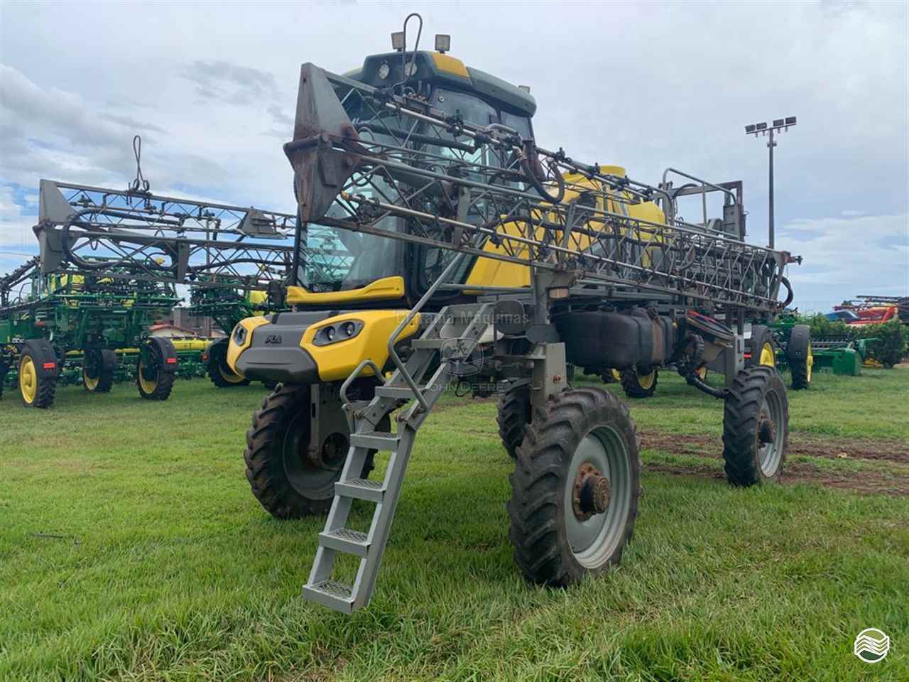 PULVERIZADOR PLA HYDRA 200 Tração 4x2 Ciarama Máquinas - John Deere - Matriz PONTA PORA MATO GROSSO DO SUL MS