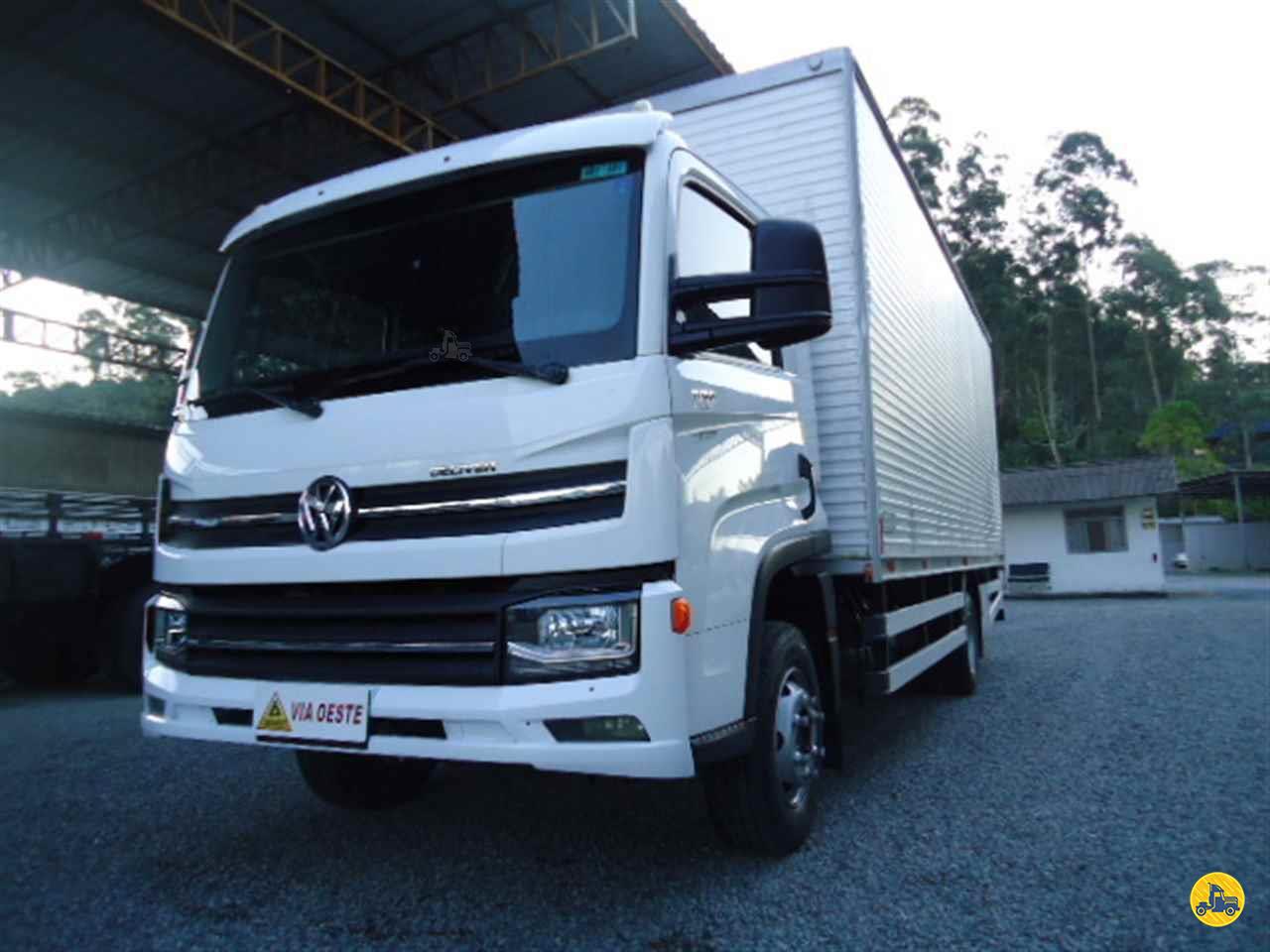 CAMINHAO VOLKSWAGEN VW 11180 Baú Furgão 3/4 4x2 Via Oeste Caminhões BLUMENAU SANTA CATARINA SC