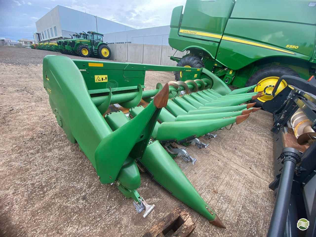 PLATAFORMA COLHEITADEIRA JOHN DEERE JOHN DEERE 611C Rural Vendas® TERRA ROXA PARANÁ PR