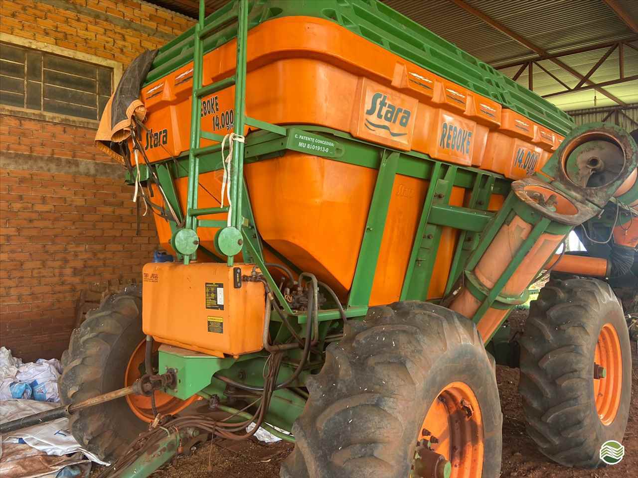 IMPLEMENTOS AGRICOLAS CARRETA BAZUKA GRANELEIRA 14000 Rural Vendas® TERRA ROXA PARANÁ PR
