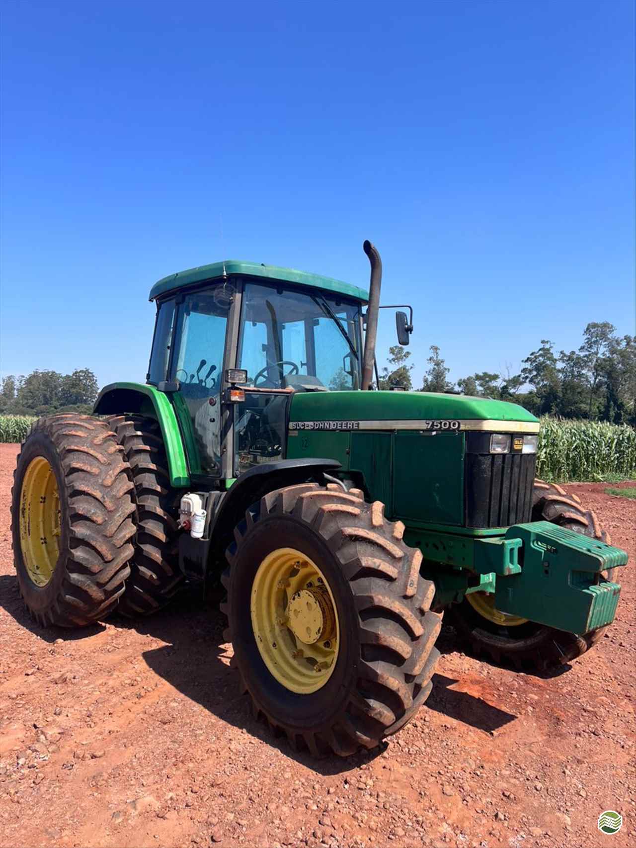 TRATOR JOHN DEERE JOHN DEERE 7500 Tração 4x4 Rural Vendas® TERRA ROXA PARANÁ PR
