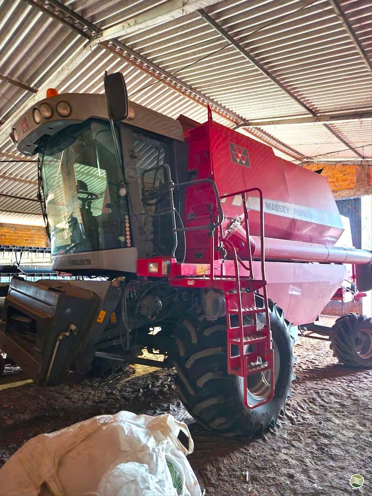 COLHEITADEIRA MASSEY FERGUSON MF 32 Rural Vendas® TERRA ROXA PARANÁ PR