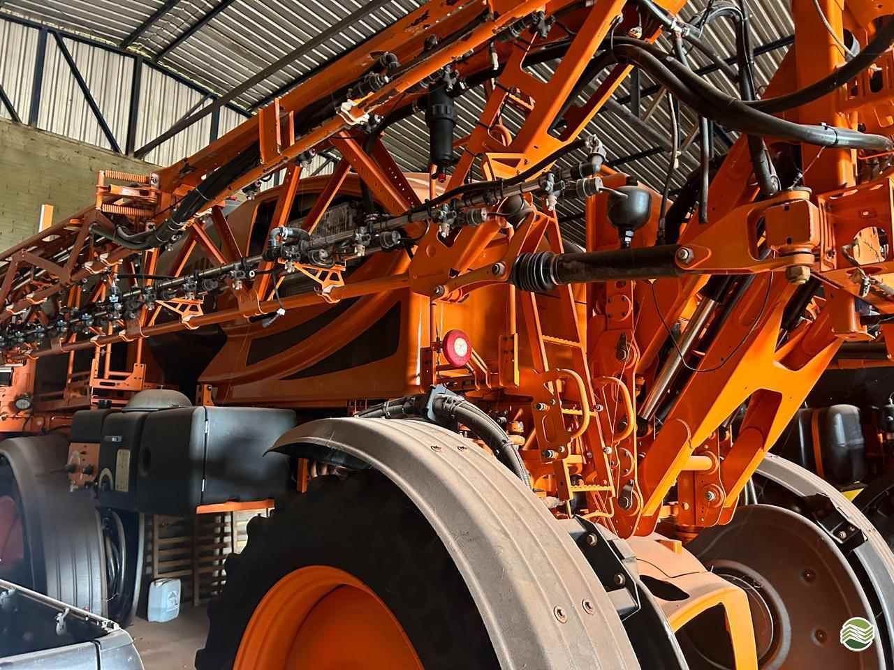 PULVERIZADOR JACTO UNIPORT 3030 Tração 4x4 Rural Vendas® TERRA ROXA PARANÁ PR
