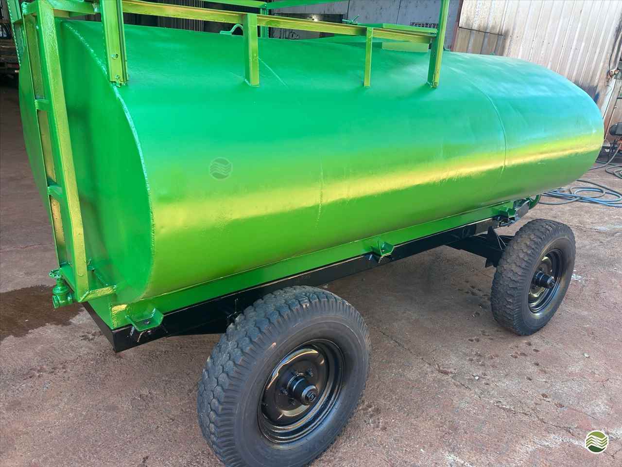 IMPLEMENTOS AGRICOLAS CARRETA TANQUE TANQUE 5000 LITROS Rural Vendas® TERRA ROXA PARANÁ PR