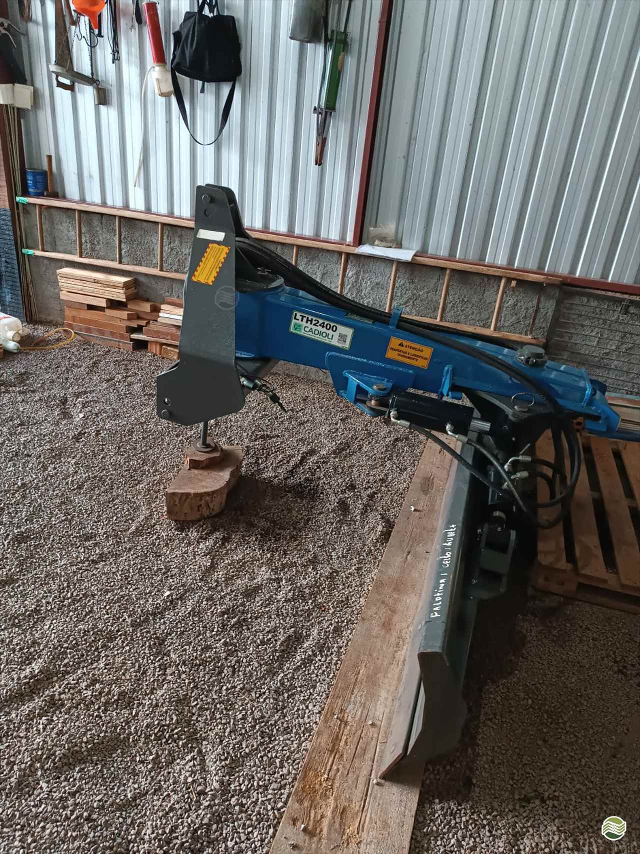 IMPLEMENTOS AGRICOLAS LÂMINA TRASEIRA Rural Vendas® TERRA ROXA PARANÁ PR