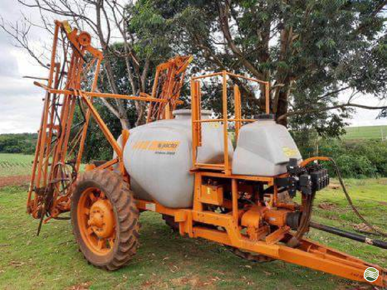 PULVERIZADOR JACTO ADVANCE 2000 AM18 Arrasto Rural Vendas® TERRA ROXA PARANÁ PR