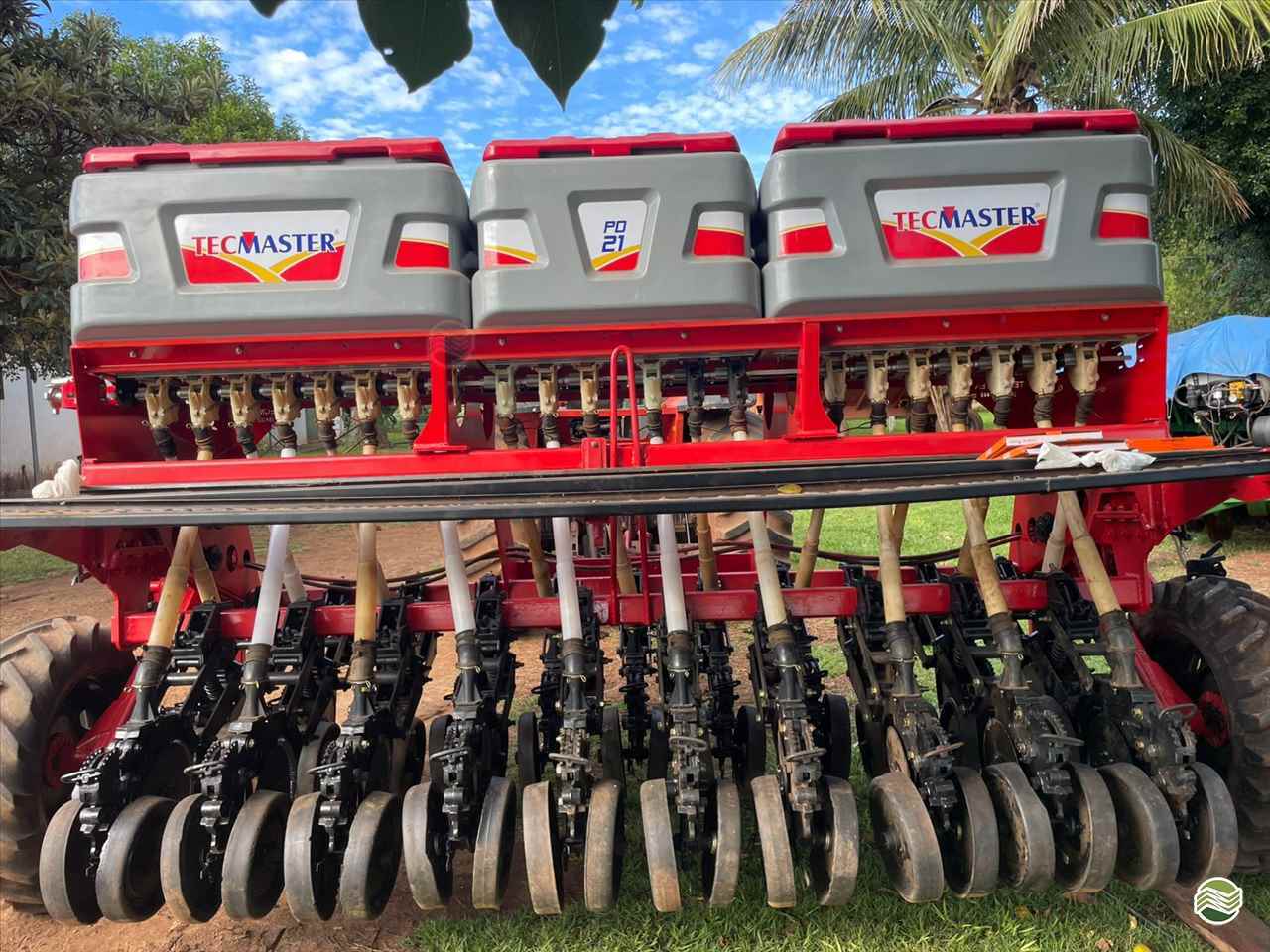 SEMEADEIRA SEMEATO PD 21 Rural Vendas® TERRA ROXA PARANÁ PR