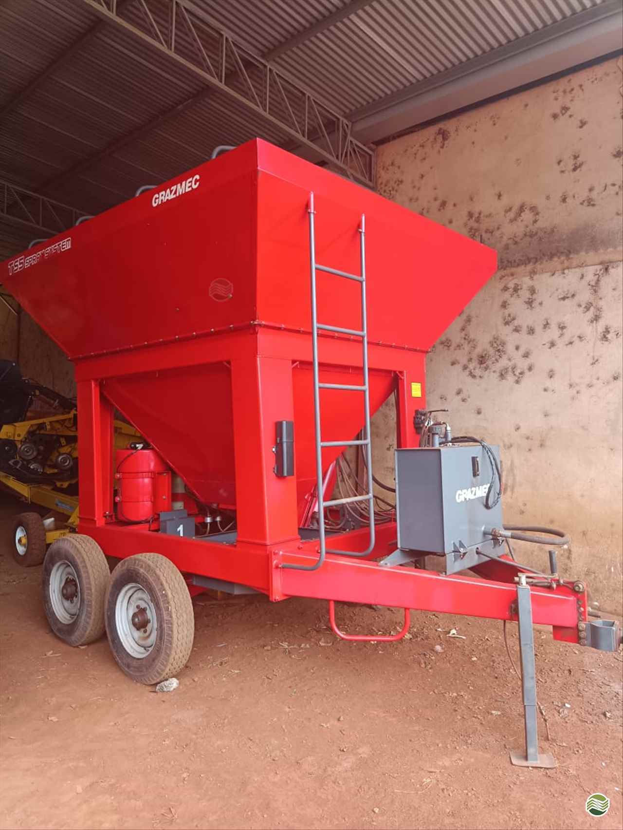 IMPLEMENTOS AGRICOLAS CARRETA AGRÍCOLA CARRETA TRANSBORDO Rural Vendas® TERRA ROXA PARANÁ PR