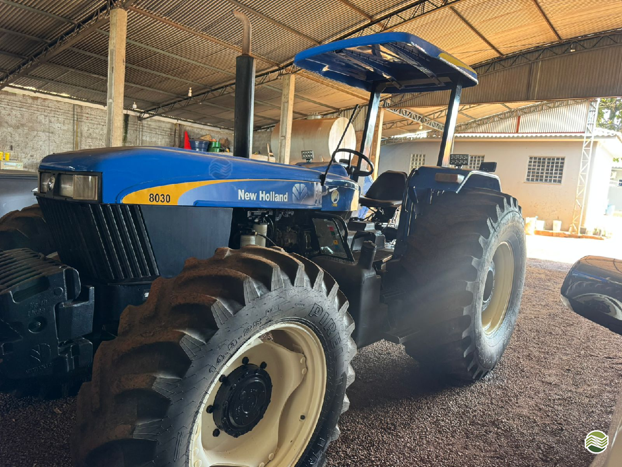 TRATOR NEW HOLLAND NEW 8030 Tração 4x4 Rural Vendas® TERRA ROXA PARANÁ PR