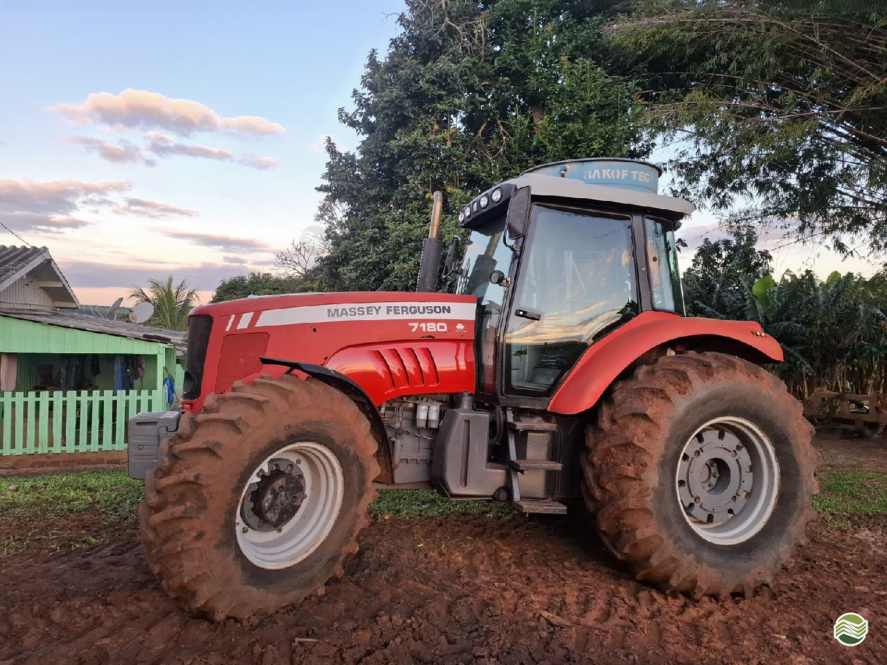 TRATOR MASSEY FERGUSON MF 7180 Tração 4x4 Rural Vendas® TERRA ROXA PARANÁ PR