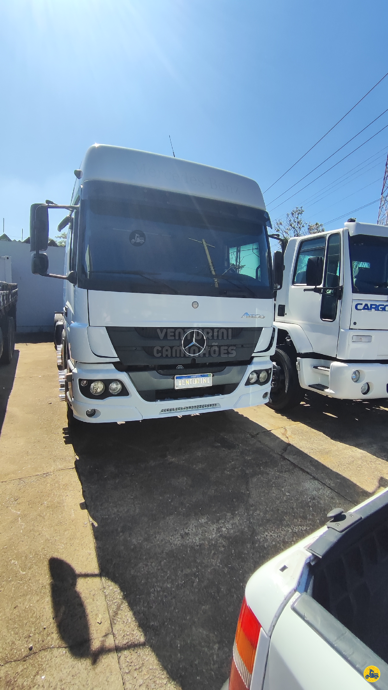 CAMINHAO MERCEDES-BENZ MB 3030 Chassis BiTruck 8x2 Venturini Veículos PIRACICABA SÃO PAULO SP