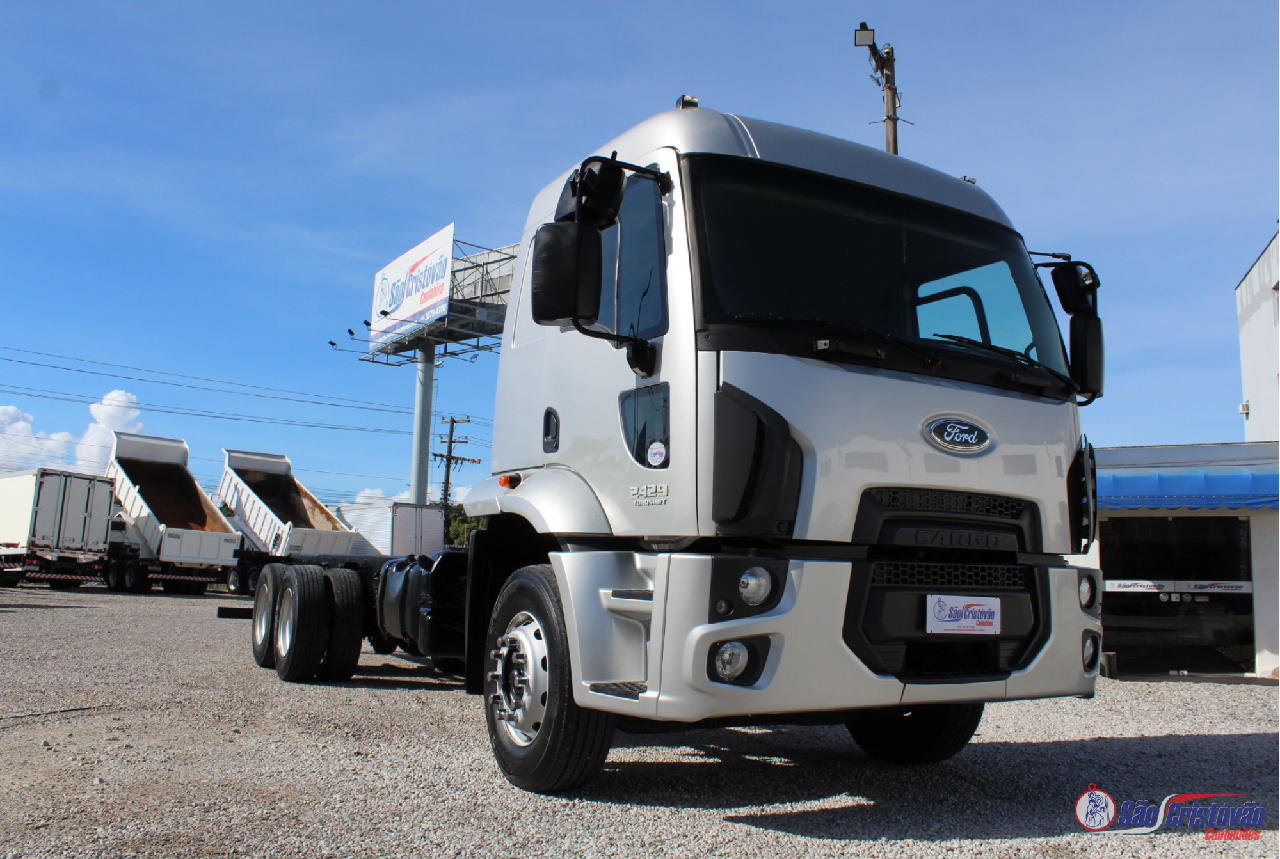 CAMINHAO FORD CARGO 2429 Chassis Truck 6x2 São Cristóvão Caminhões SAO JOSE SANTA CATARINA SC