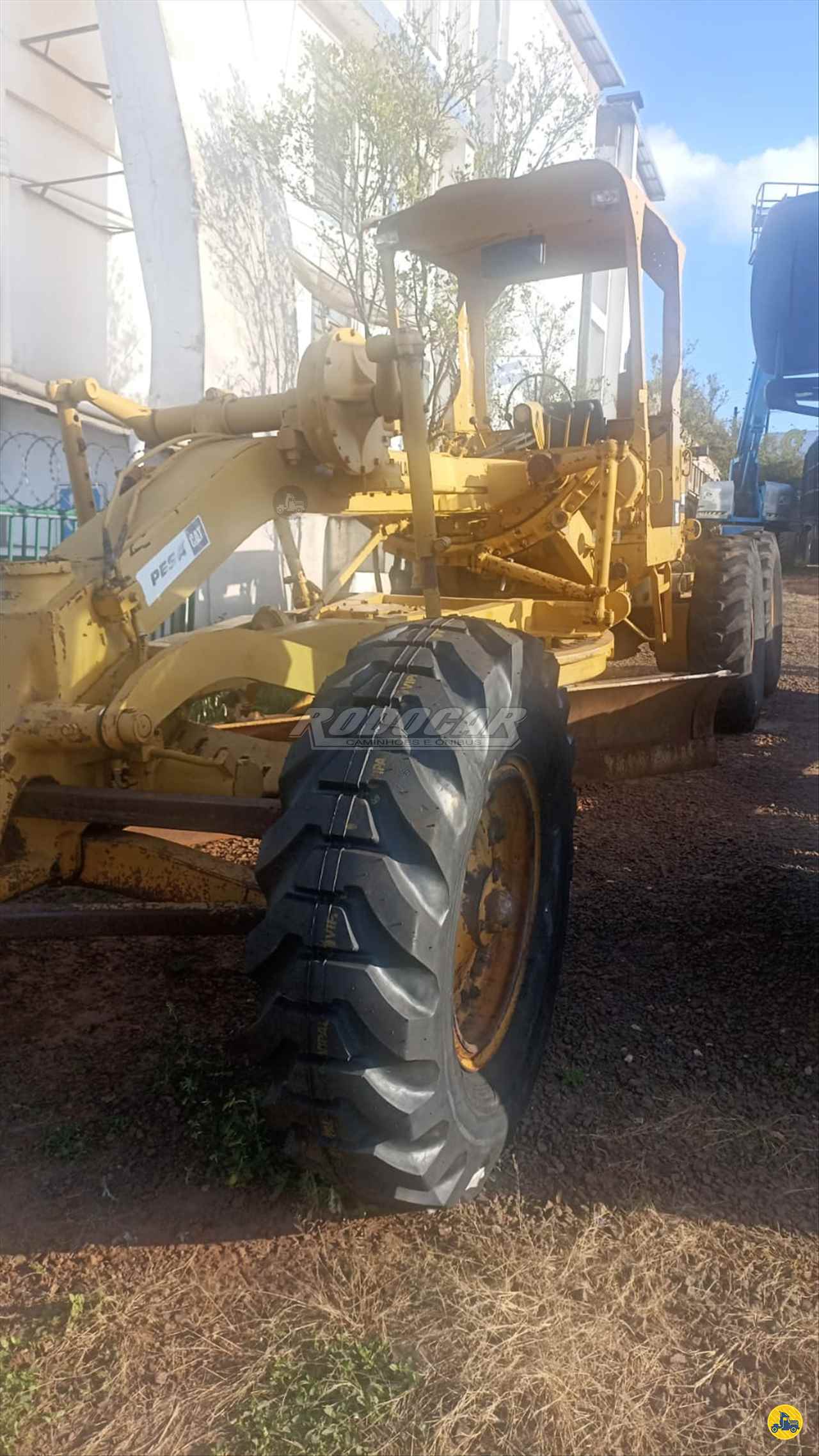 MOTONIVELADORA CATERPILLAR 120B Rodocar Caminhões CHAPECO SANTA CATARINA SC