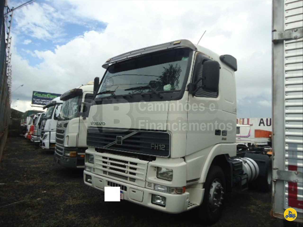 CAMINHAO VOLVO VOLVO FH12 380 Cavalo Mecânico Cavalo 6x2 RB Caminhões & Financiamentos ARAGUARI MINAS GERAIS MG