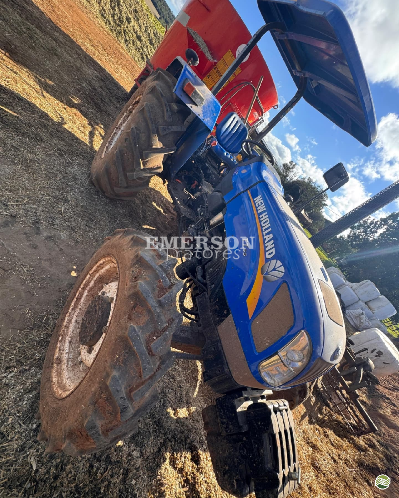 TRATOR NEW HOLLAND NEW TT 55 Tração 4x4 Emerson Tratores PONTA GROSSA PARANÁ PR