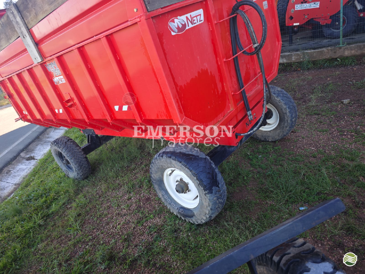CARRETA BASCULANTE de Emerson Tratores