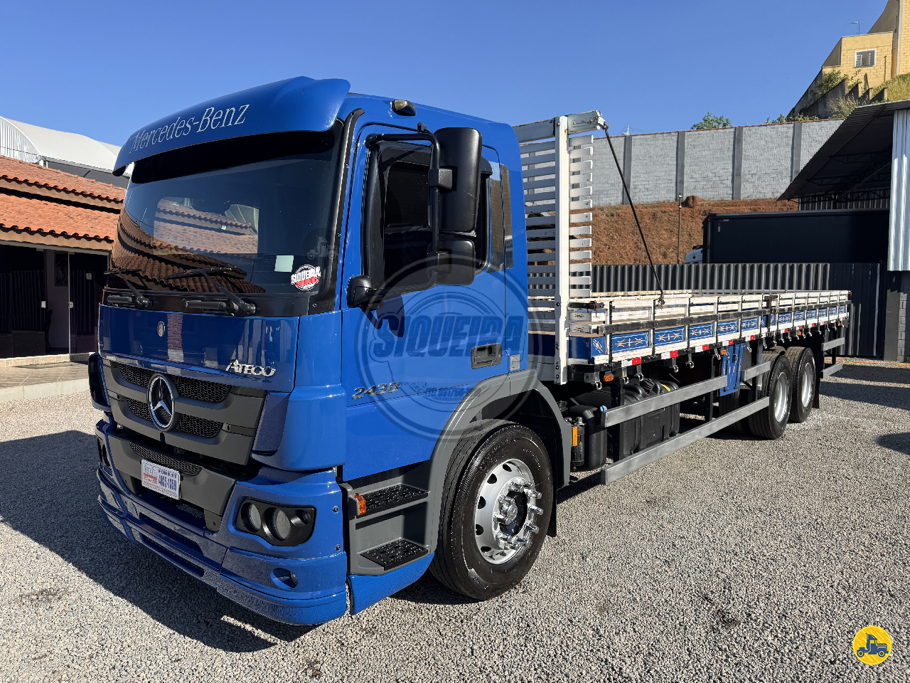 CAMINHAO MERCEDES-BENZ MB 2430 Carga Seca Truck 6x2 Siqueira Caminhões BRAGANCA PAULISTA SÃO PAULO SP