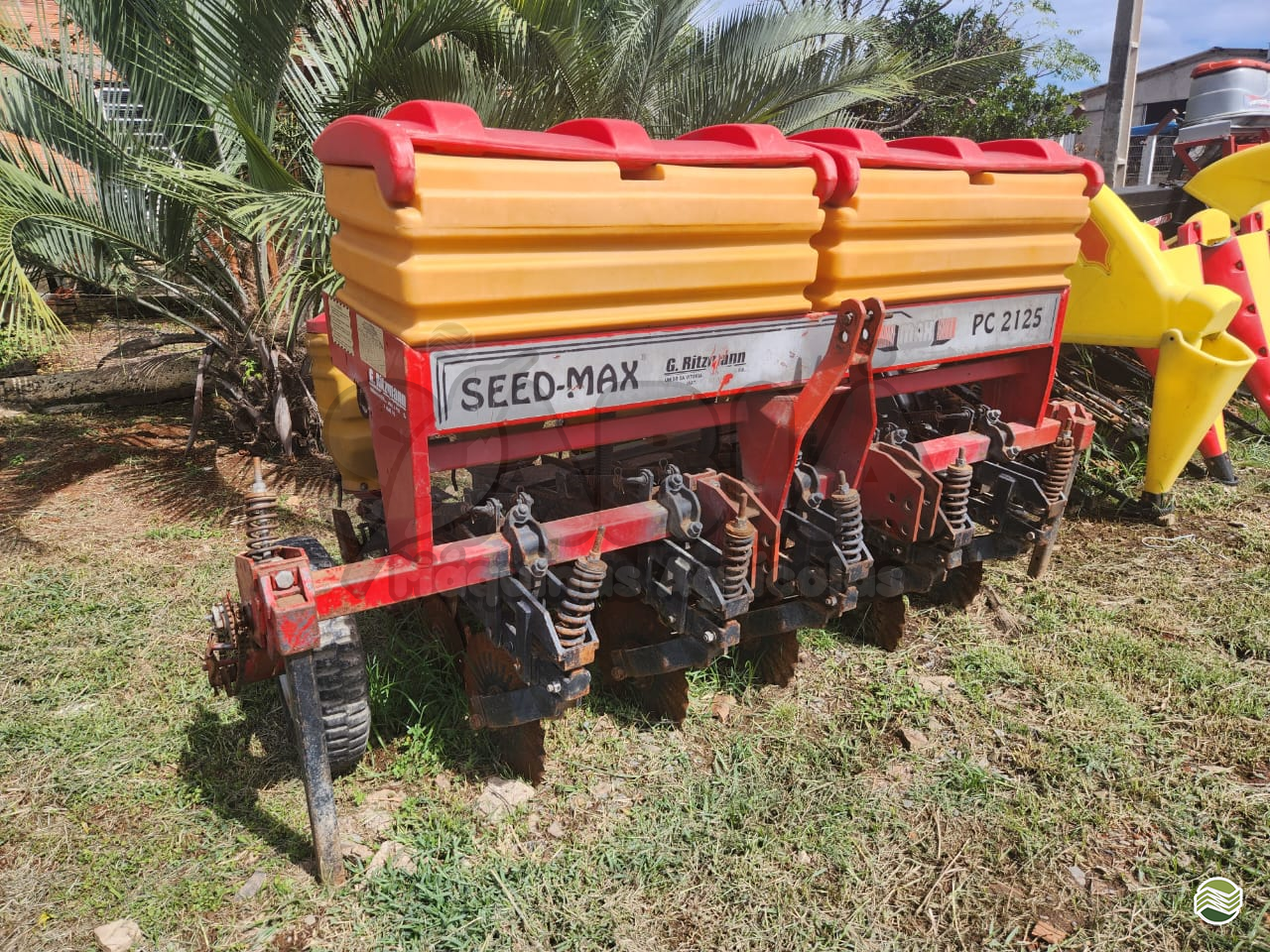 PLANTADEIRA SEED-MAX SEED-MAX PC 2125 Sabiá Máquinas Agrícolas IRATI PARANÁ PR