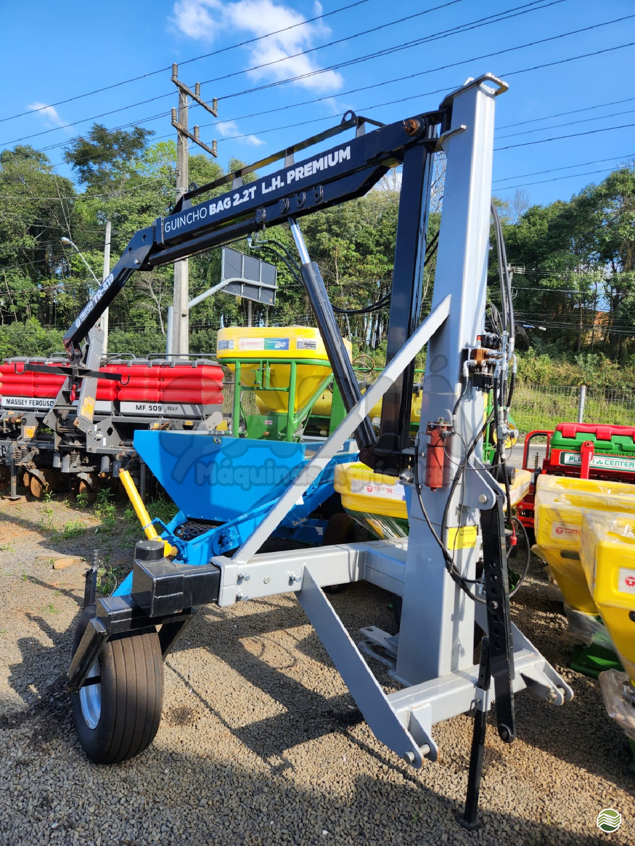 IMPLEMENTOS AGRICOLAS GUINCHO BIG BAG GUINCHO 2200 Kg Sabiá Máquinas Agrícolas IRATI PARANÁ PR