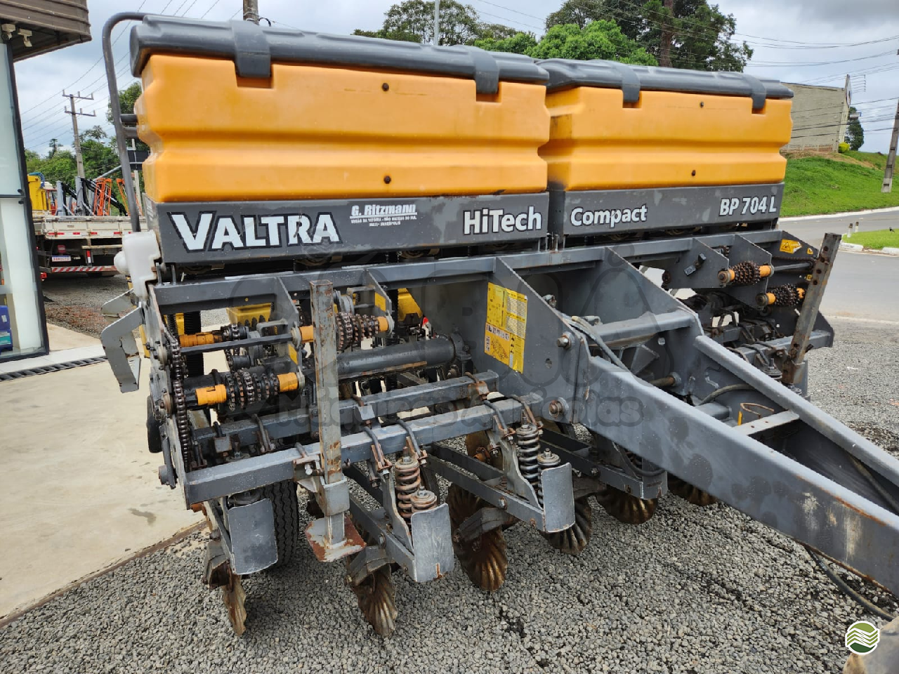 PLANTADEIRA VALTRA HITECH BP 704 Sabiá Máquinas Agrícolas IRATI PARANÁ PR