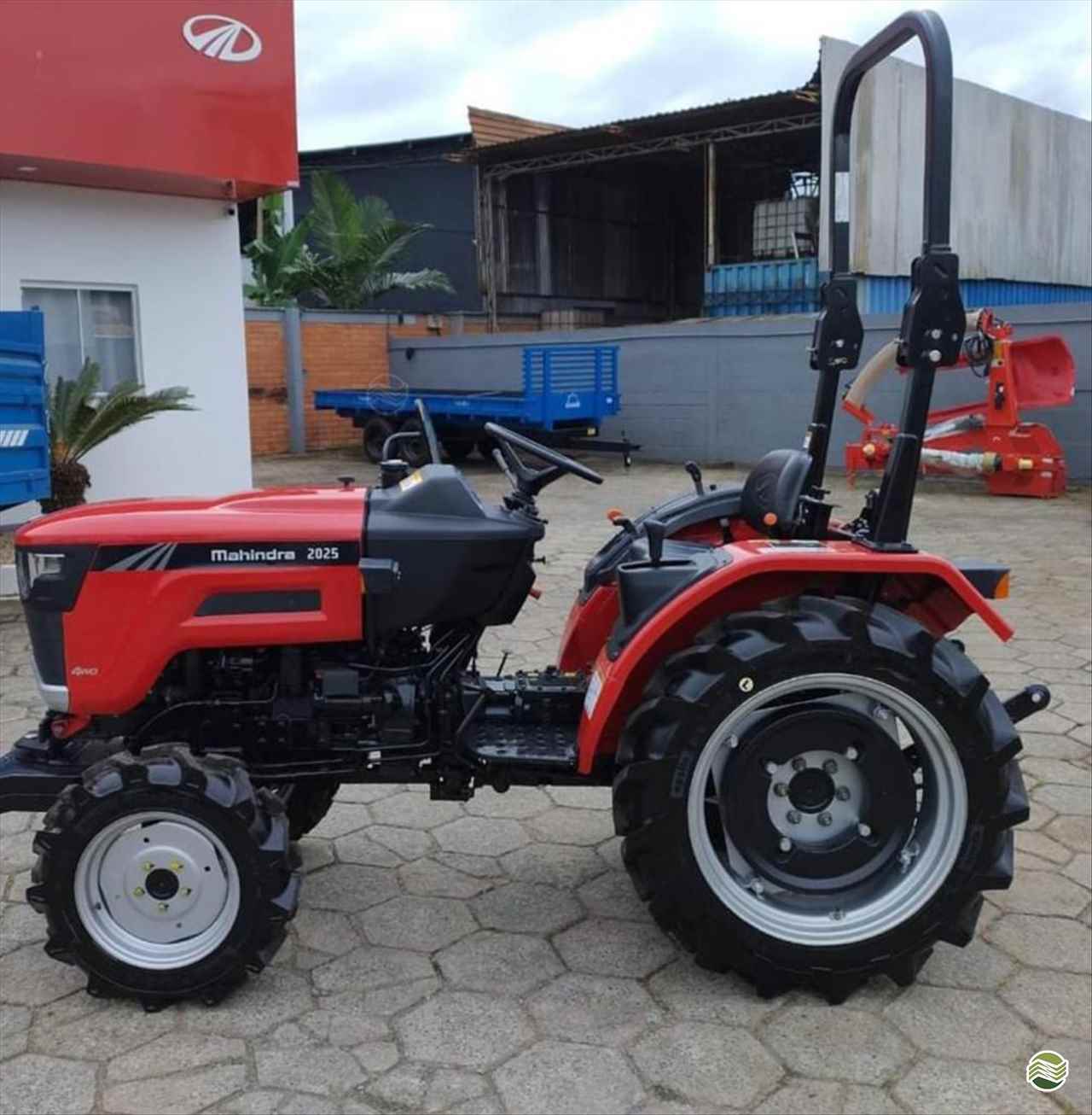 TRATOR MAHINDRA 2025 Tração 4x4 Sul Norte - Mahindra PAPANDUVA SANTA CATARINA SC