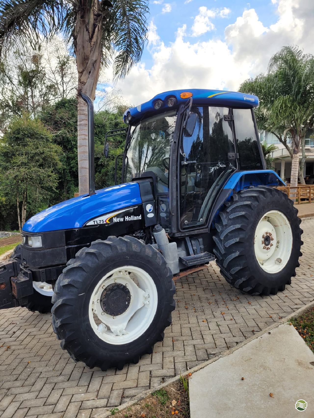 TRATOR NEW HOLLAND NEW TL 75 Tração 4x4 Sul Norte - Mahindra PAPANDUVA SANTA CATARINA SC