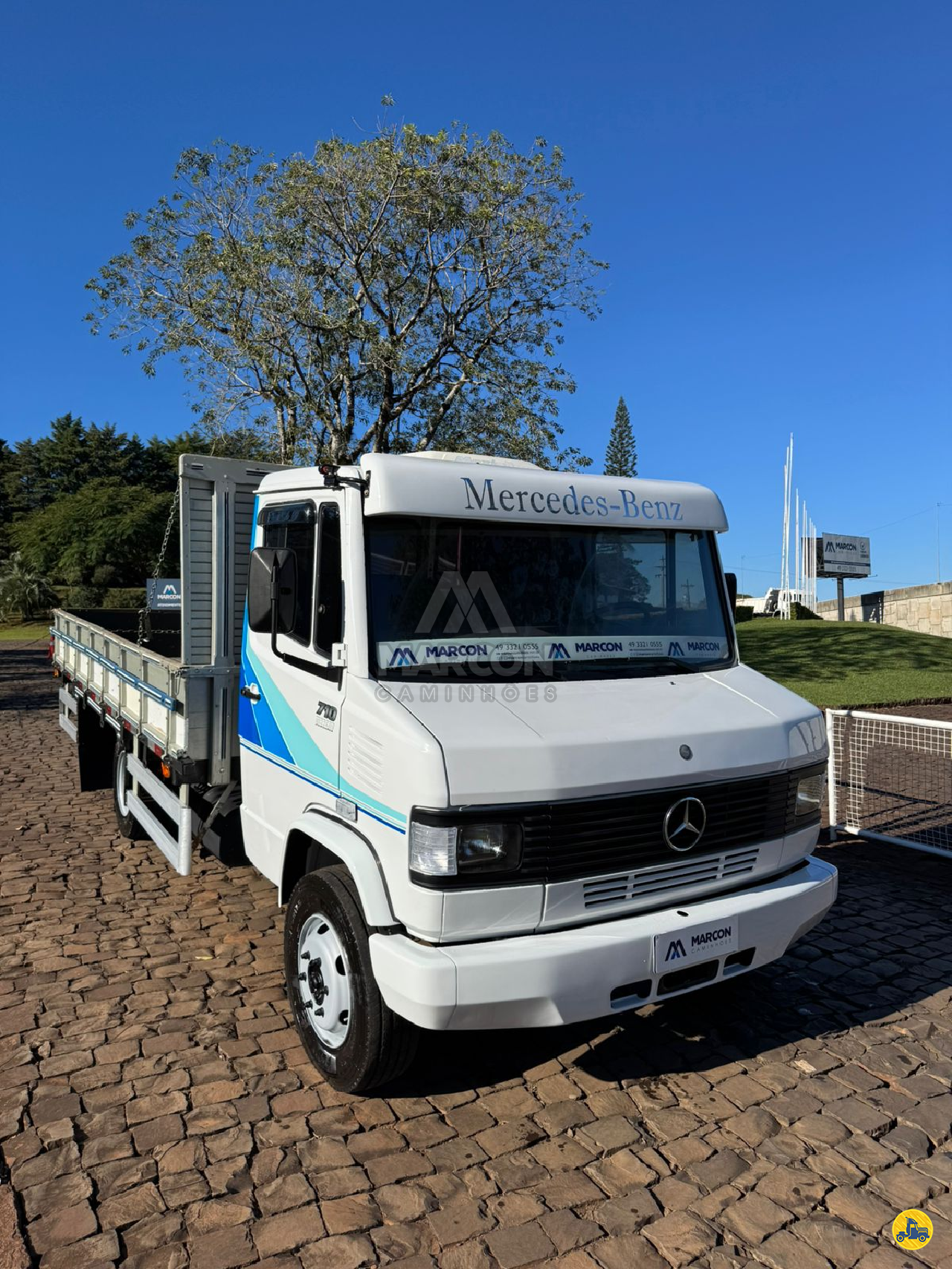 CAMINHAO MERCEDES-BENZ MB 710 Grade Baixa 3/4 4x2 Marcon Caminhões CHAPECO SANTA CATARINA SC