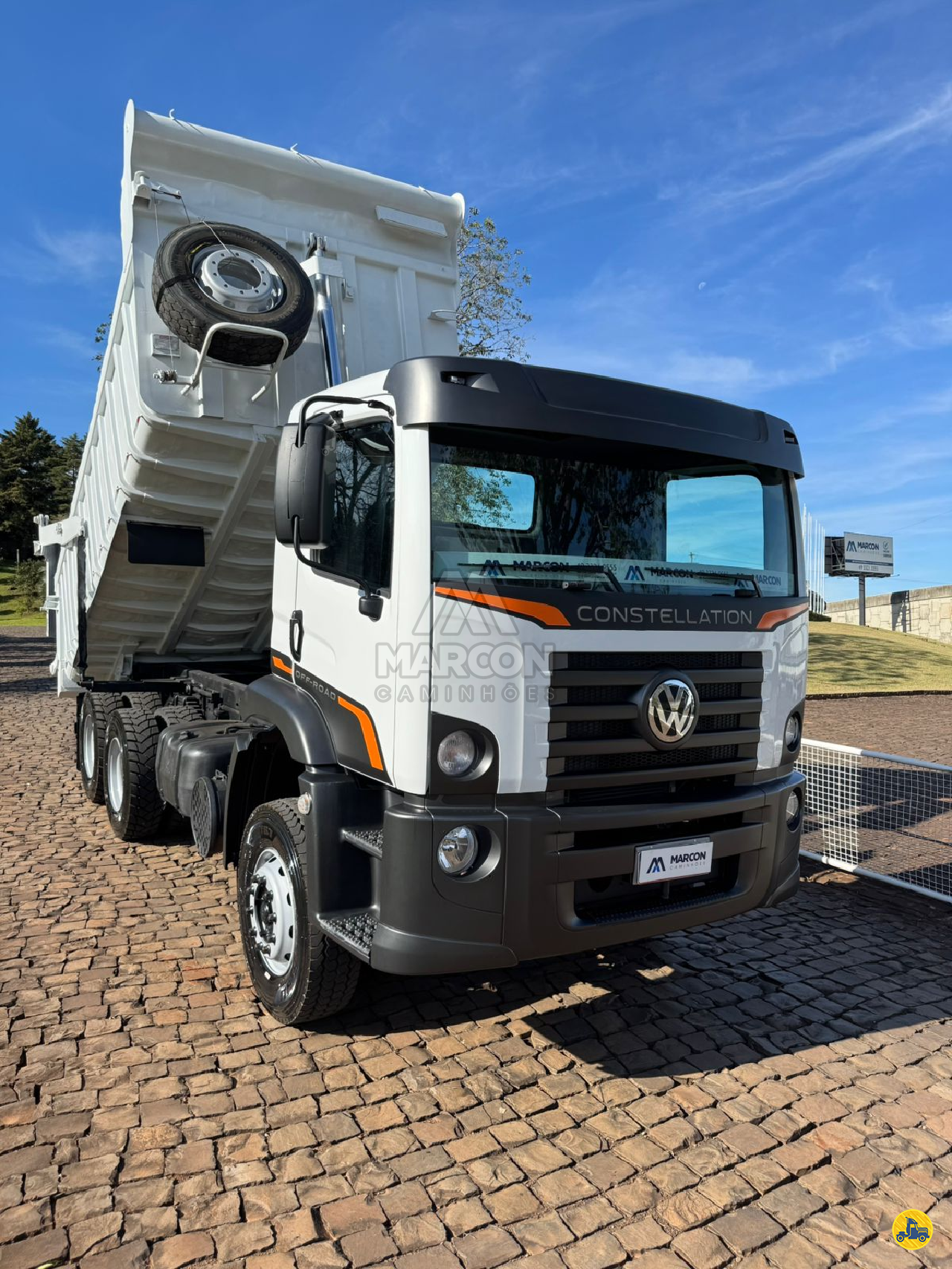 CAMINHAO VOLKSWAGEN VW 31320 Caçamba Basculante Truck 6x4 Marcon Caminhões CHAPECO SANTA CATARINA SC