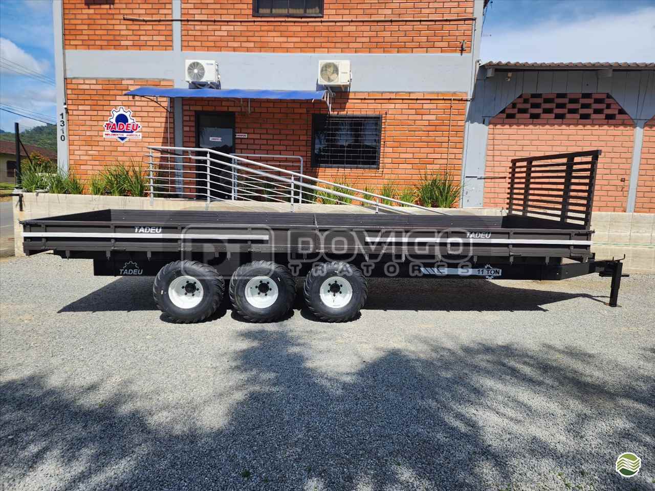 IMPLEMENTOS AGRICOLAS CARRETA AGRÍCOLA CARRETA CARROCERIA Dovigo Tratores ARTUR NOGUEIRA SÃO PAULO SP