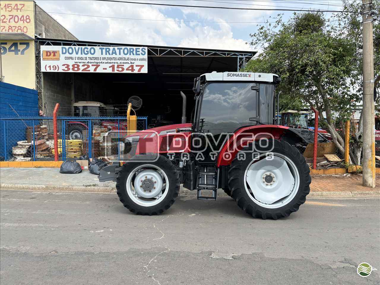 TRATOR MASSEY FERGUSON MF 4707 Tração 4x4 Dovigo Tratores ARTUR NOGUEIRA SÃO PAULO SP