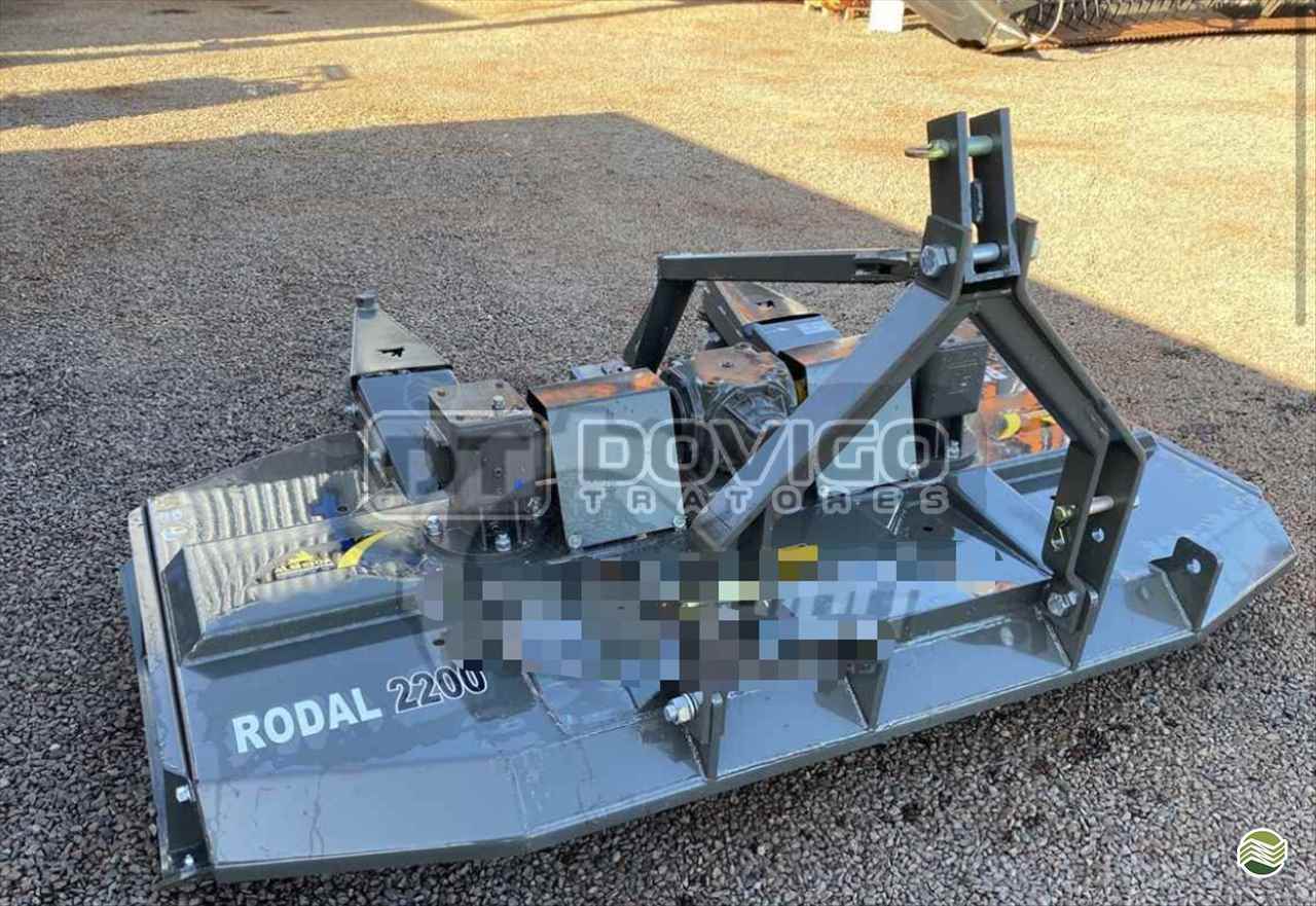 IMPLEMENTOS AGRICOLAS ROCADEIRA ROCADEIRA HIDRÁULICA DUPLA Dovigo Tratores ARTUR NOGUEIRA SÃO PAULO SP