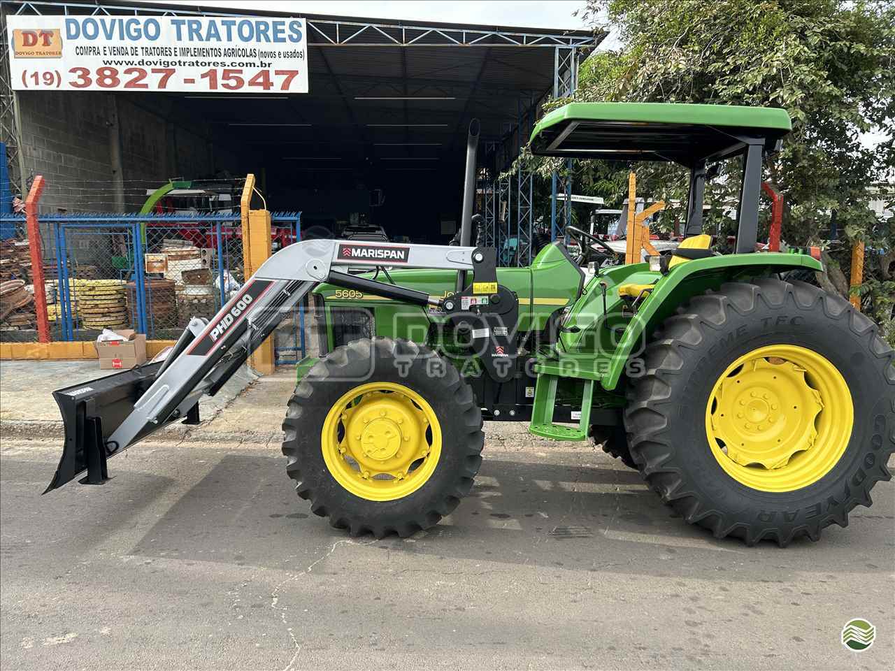 TRATOR JOHN DEERE JOHN DEERE 5605 Tração 4x4 Dovigo Tratores ARTUR NOGUEIRA SÃO PAULO SP