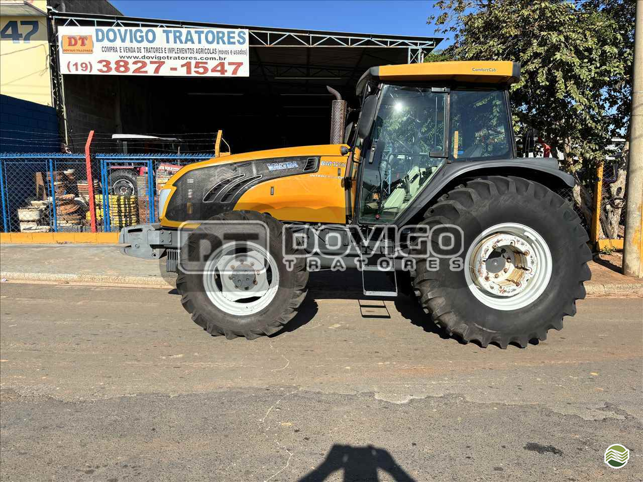 TRATOR VALTRA VALTRA BM 125 Tração 4x4 Dovigo Tratores ARTUR NOGUEIRA SÃO PAULO SP