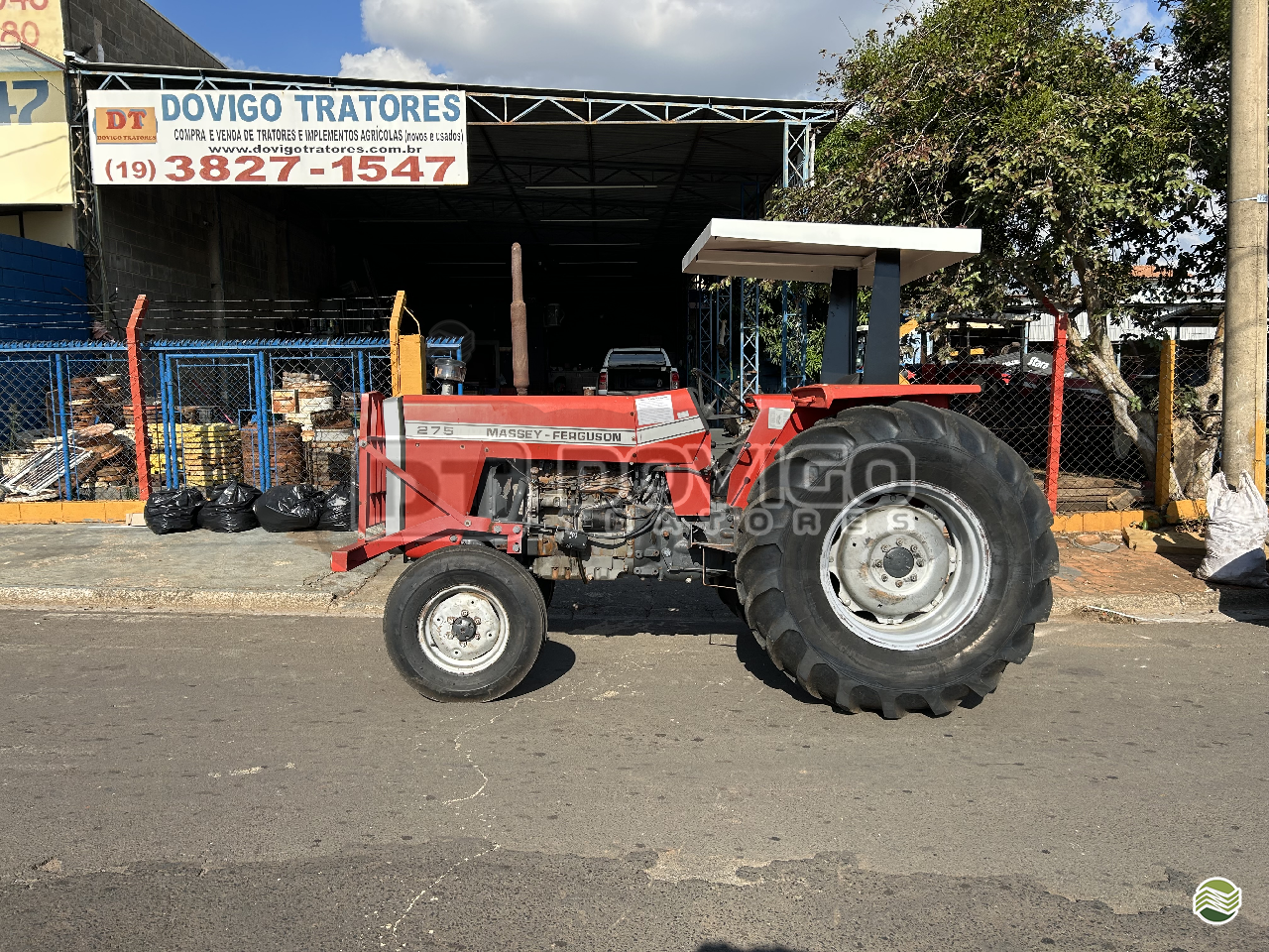 TRATOR MASSEY FERGUSON MF 275 Tração 4x2 Dovigo Tratores ARTUR NOGUEIRA SÃO PAULO SP