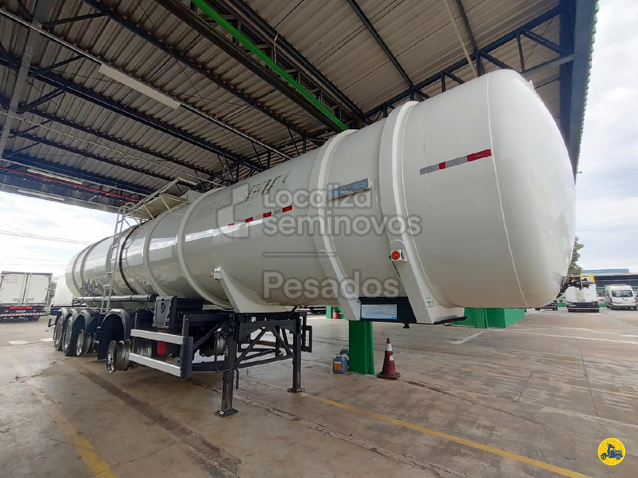 CARRETA SEMI-REBOQUE TANQUE AÇO Localiza Seminovos Pesados - Ribeirão Preto RIBEIRAO PRETO SÃO PAULO SP